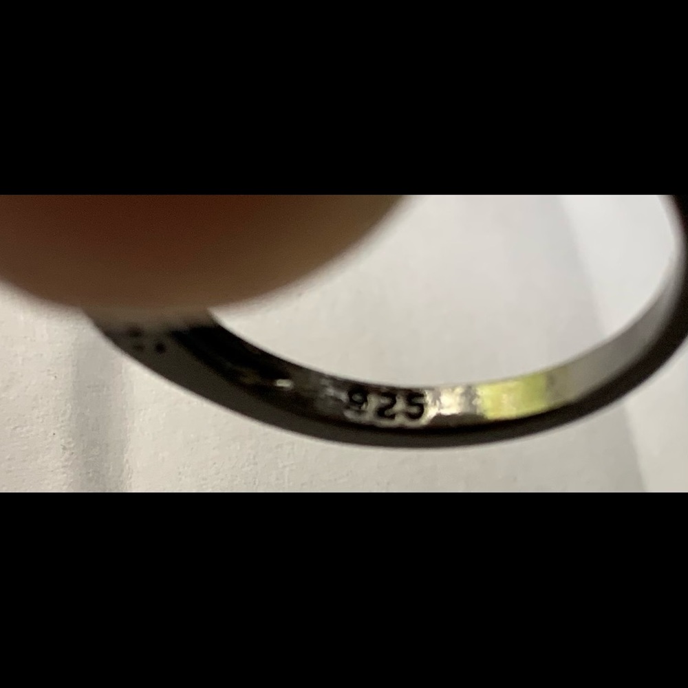 Ring - Picture 4 of 4